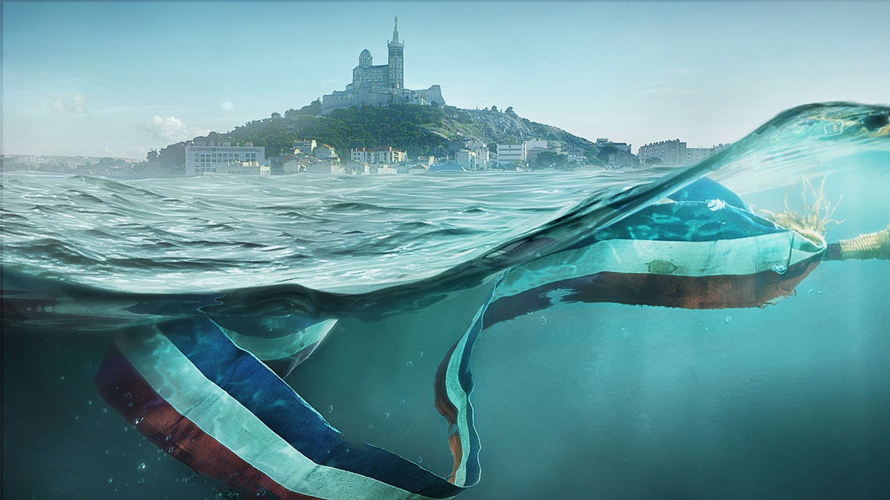 Quelle meilleure façon d’illustrer « Marseille » que le naufrage de l’écharpe tricolore ?