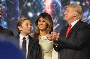 La famille Trump, Melania, Donald et Barron (10 ans) ©Stéphane Bussard
